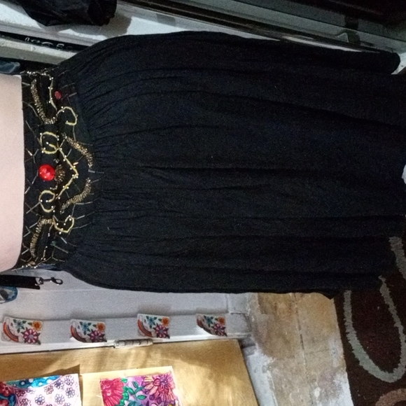 Jayne Ashley black pleated skirt with jewels. Sz M. 100 percent Rayon. - Picture 1 of 4